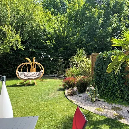 Hotel Restaurant Du Parc Logis Elegance 3*