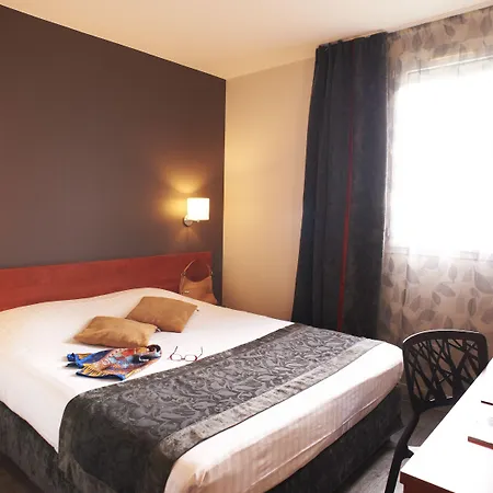 Restaurant Du Parc Logis Elegance 酒店