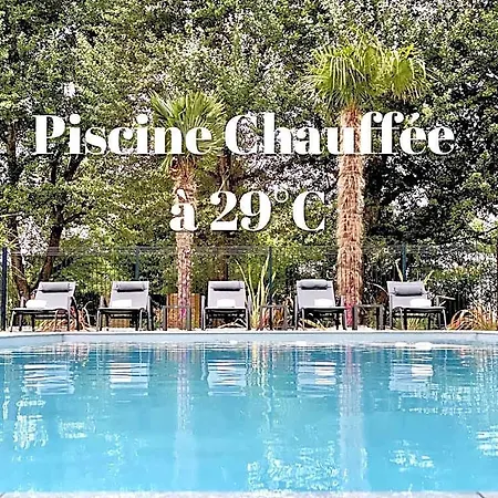 מלון Restaurant Du Parc Logis Elegance 3*
