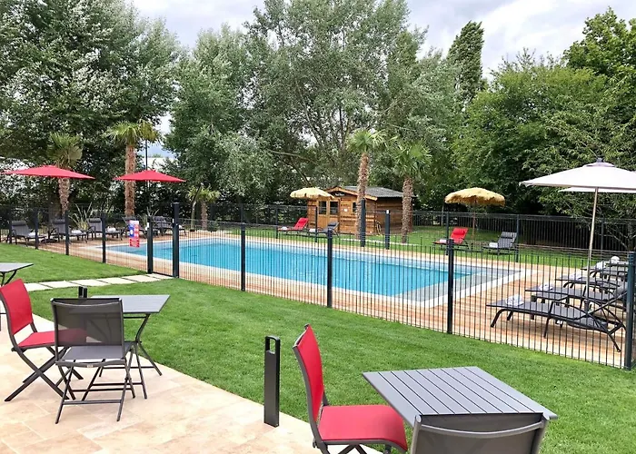 ホテル Restaurant Du Parc Logis Elegance