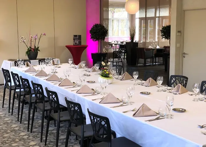 Restaurant Du Parc Logis Elegance 3* ソミュール