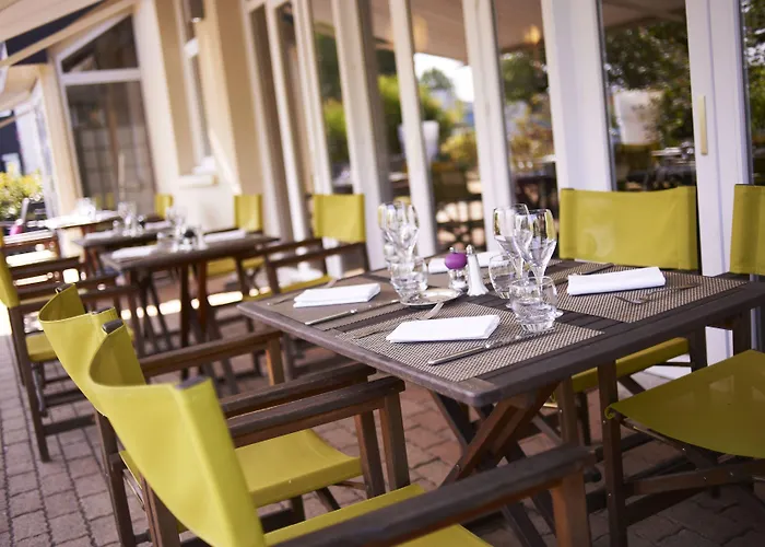 Hotel Restaurant Du Parc Logis Elégance Saumur